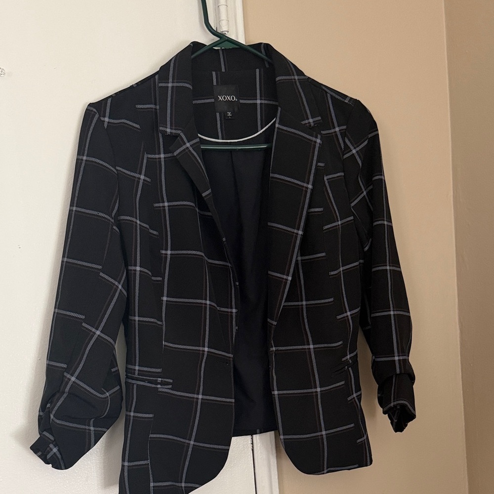 XOXO Women's Black and Gray Checkered Blazer